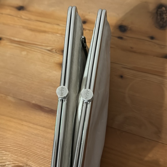 HOBO Clutch Wallet - Picture 6 of 7